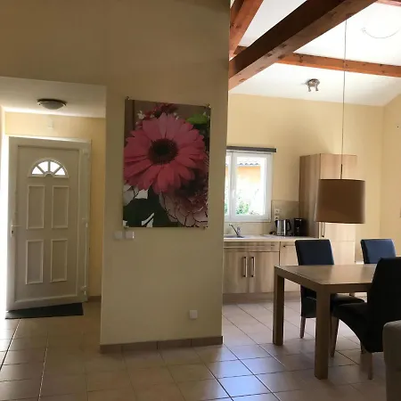 In With Golf & Pool Access