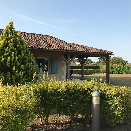 In With Golf & Pool Access * Les Forges (Deux-Sevres)