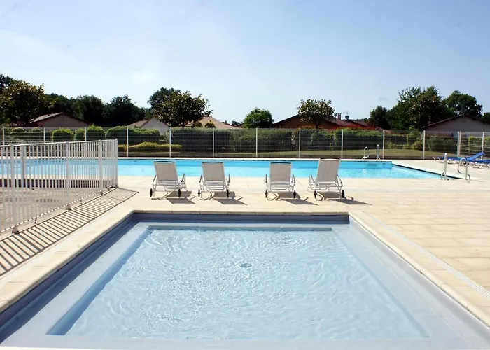 In With Golf & Pool Access * Les Forges (Deux-Sevres)